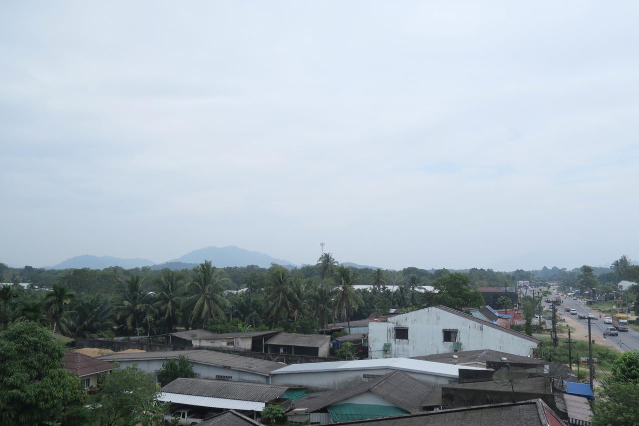 Good Morning Hotel Takuapa Екстер'єр фото